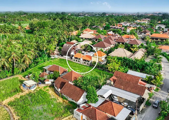Dua Art 1: Creative Space Near Titibatu Club Villa