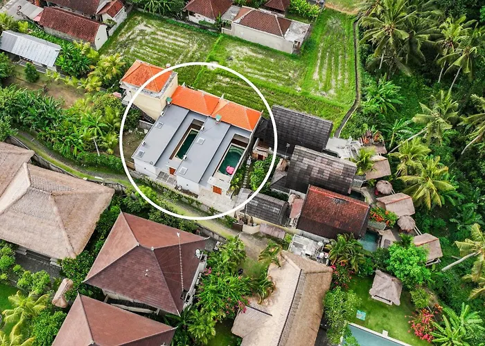 Villa Dua Art 1: Creative Space Near Titibatu Club Ubud
